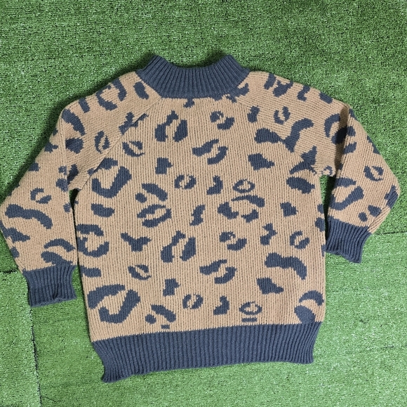 SIMPLY SOUTHERN | LEO SOFT & COZY SWEATER KNIT HEAVYWEIGHT LEOPARD PULLOVER - Picture 9 of 13